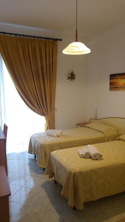 Villa Natalina Forio  Phòng bức ảnh